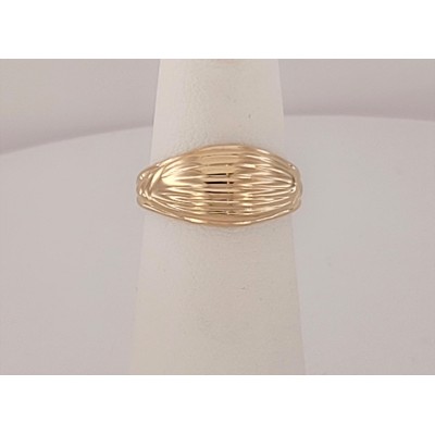 Vintage Tiffany & Co Pinky Ring in 14K Yellow Gold.